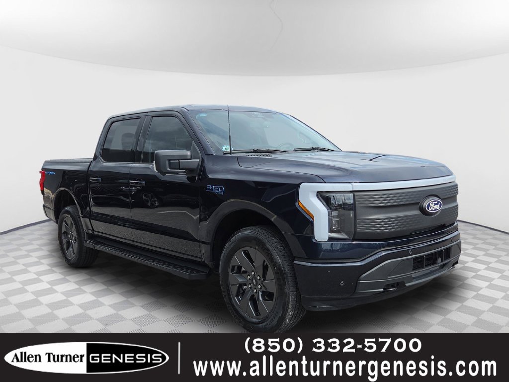 2025 Ford F-150 Lightning Flash
