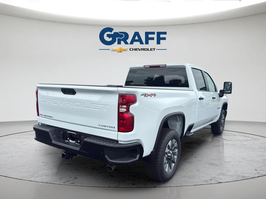 New 2026 Summit White Chevrolet Custom image 7
