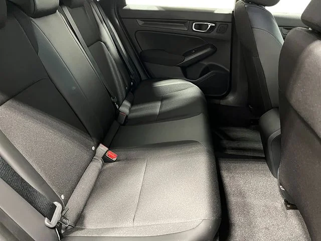 2026 Honda Civic Hatchback Sport - Photo 24