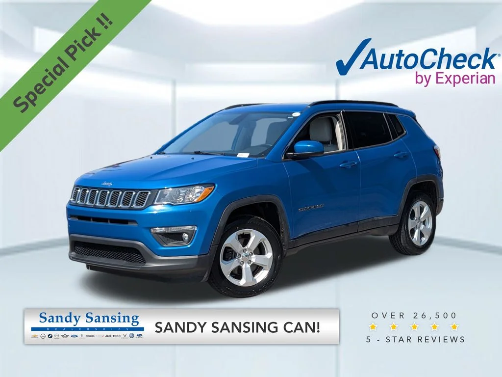 Used 2019 Blue Jeep Latitude image 1