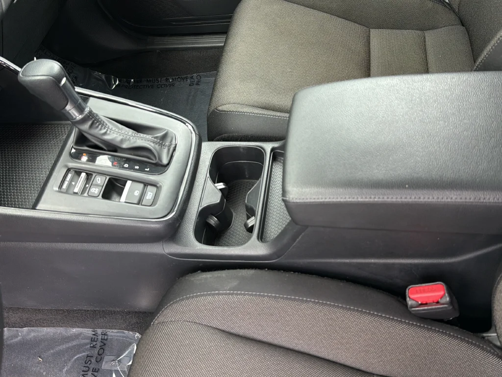 Used 2024  Honda LX image 18