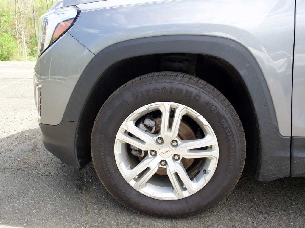 Used 2021 Satin Steel Metallic GMC SLE image 33
