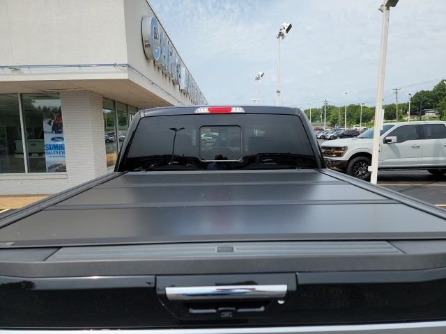 Used 2017 Shadow Black Ford Platinum image 4