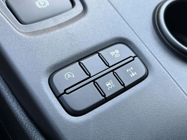 New 2026 White Ford XLT image 24