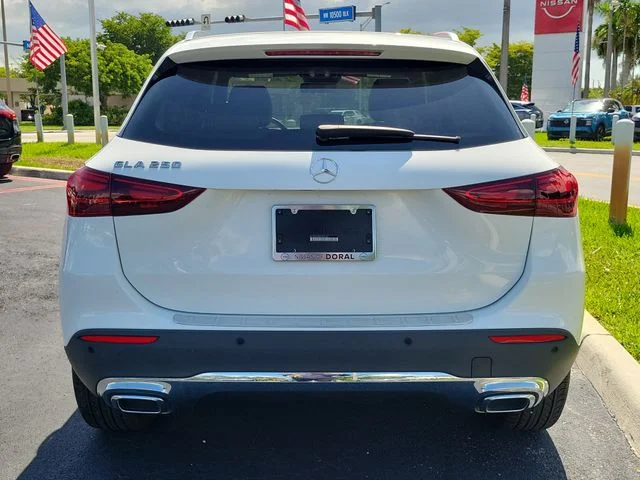 Used 2025 White Mercedes-Benz GLA 250 image 5