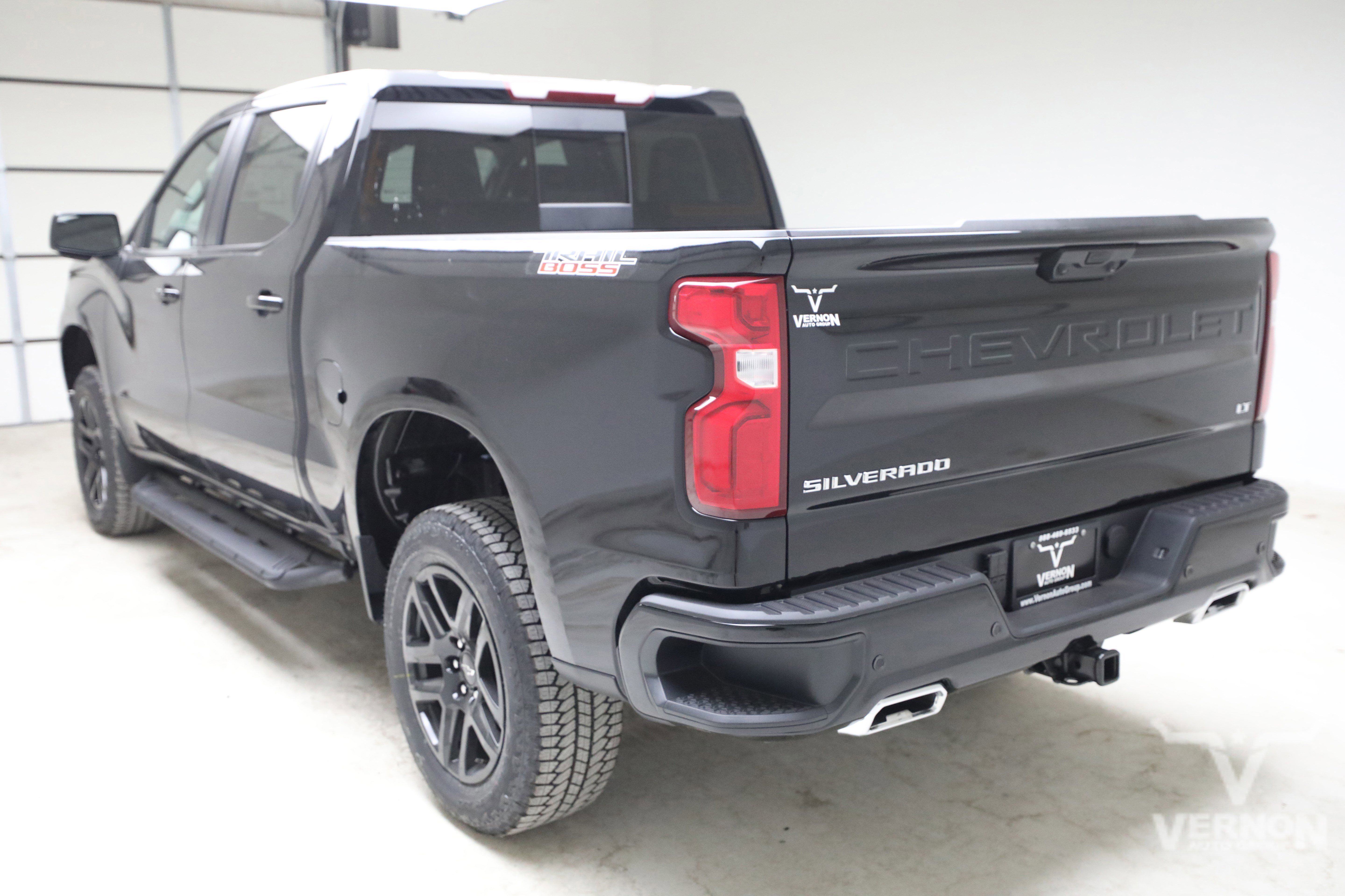 New 2026 Black Chevrolet N image 3