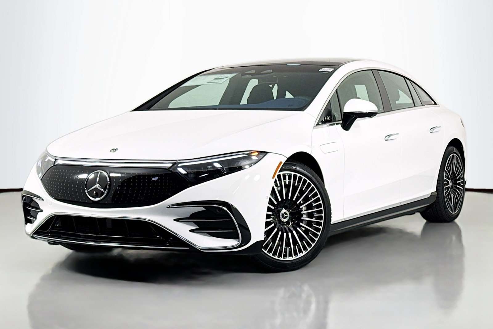 2026 Mercedes-Benz EQS EQS 450 4MATIC's photo