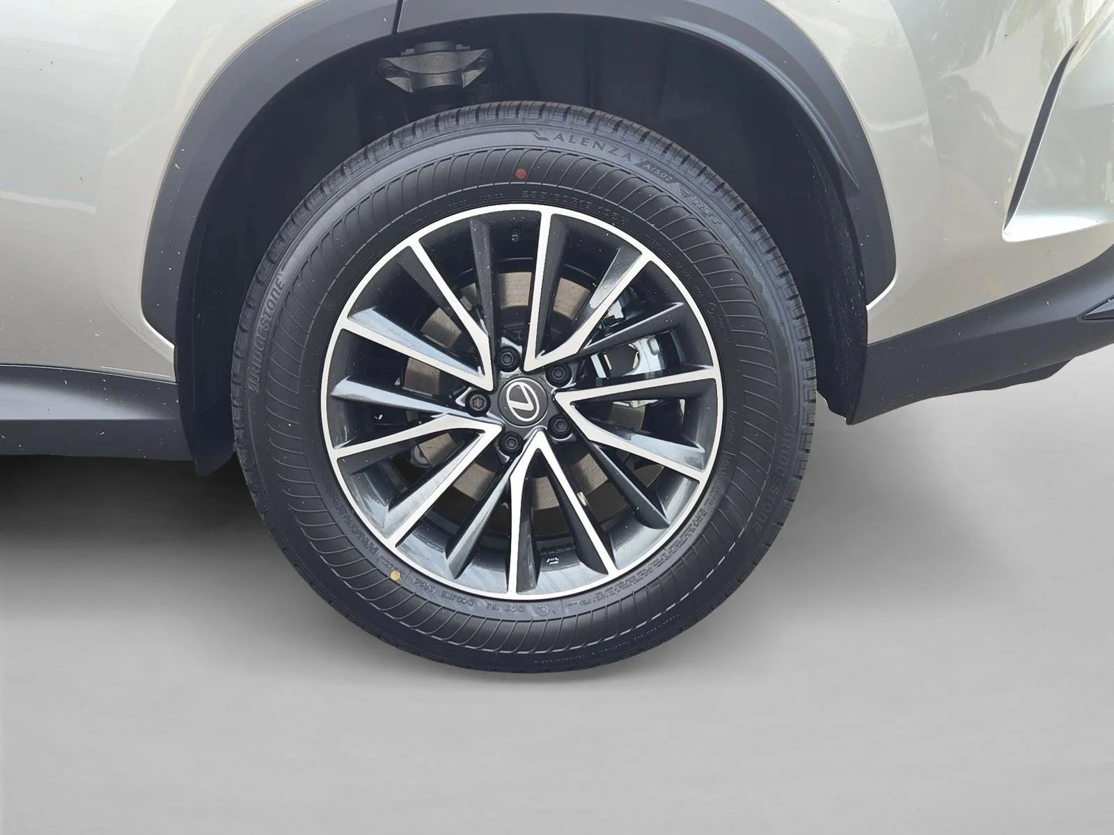 New 2026 Atomic Silver Lexus NX 450h+ PREMIUM AWD image 10