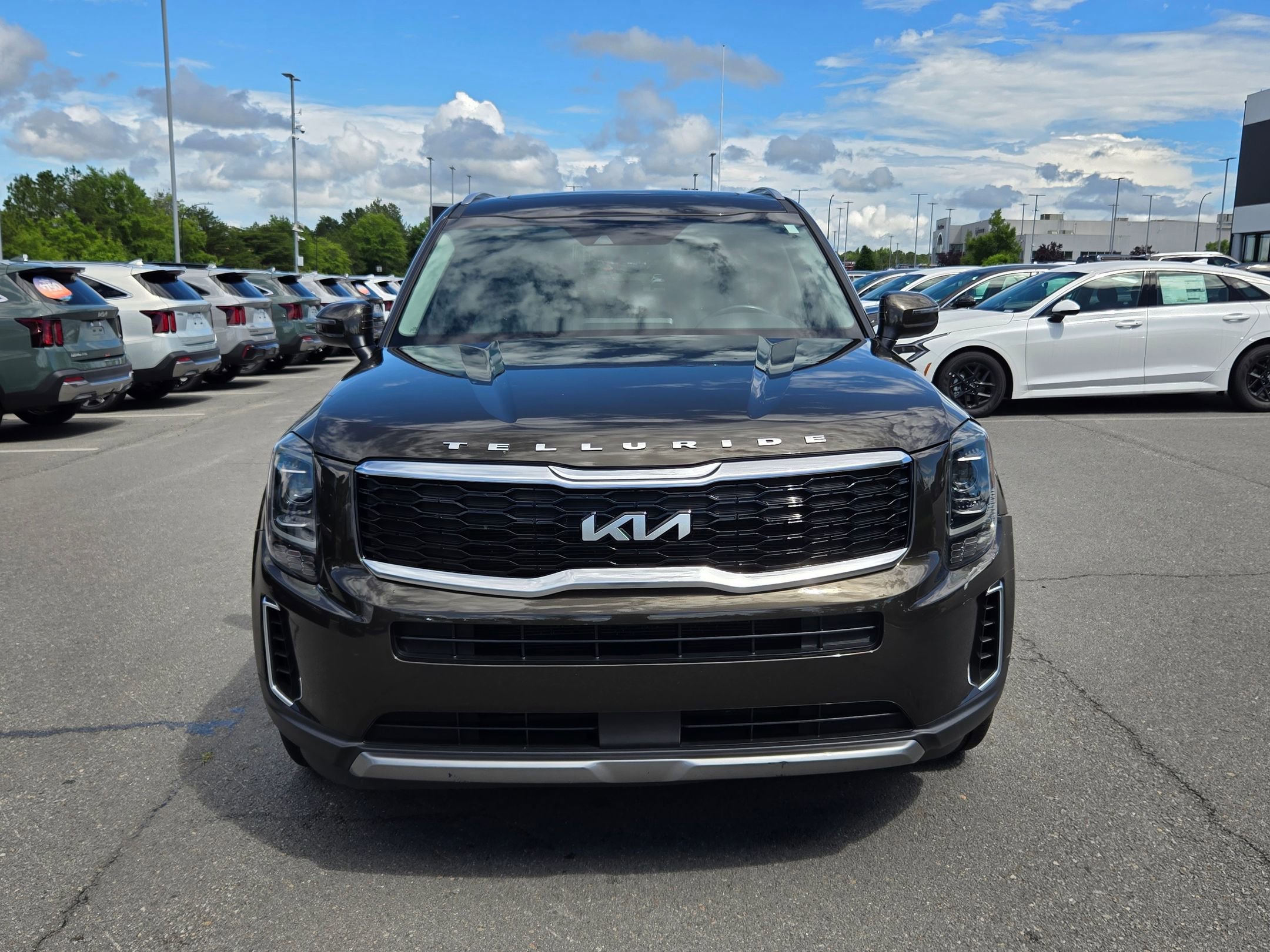 Used 2022 Dark Moss Kia EX image 15