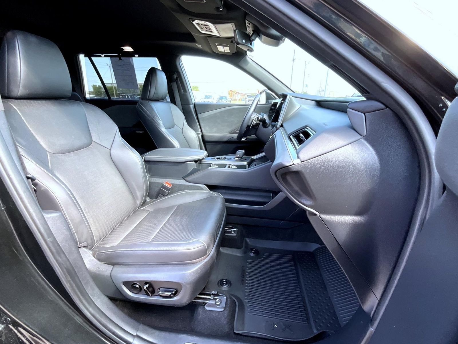 Used 2024 Black Lexus 350 Premium image 16