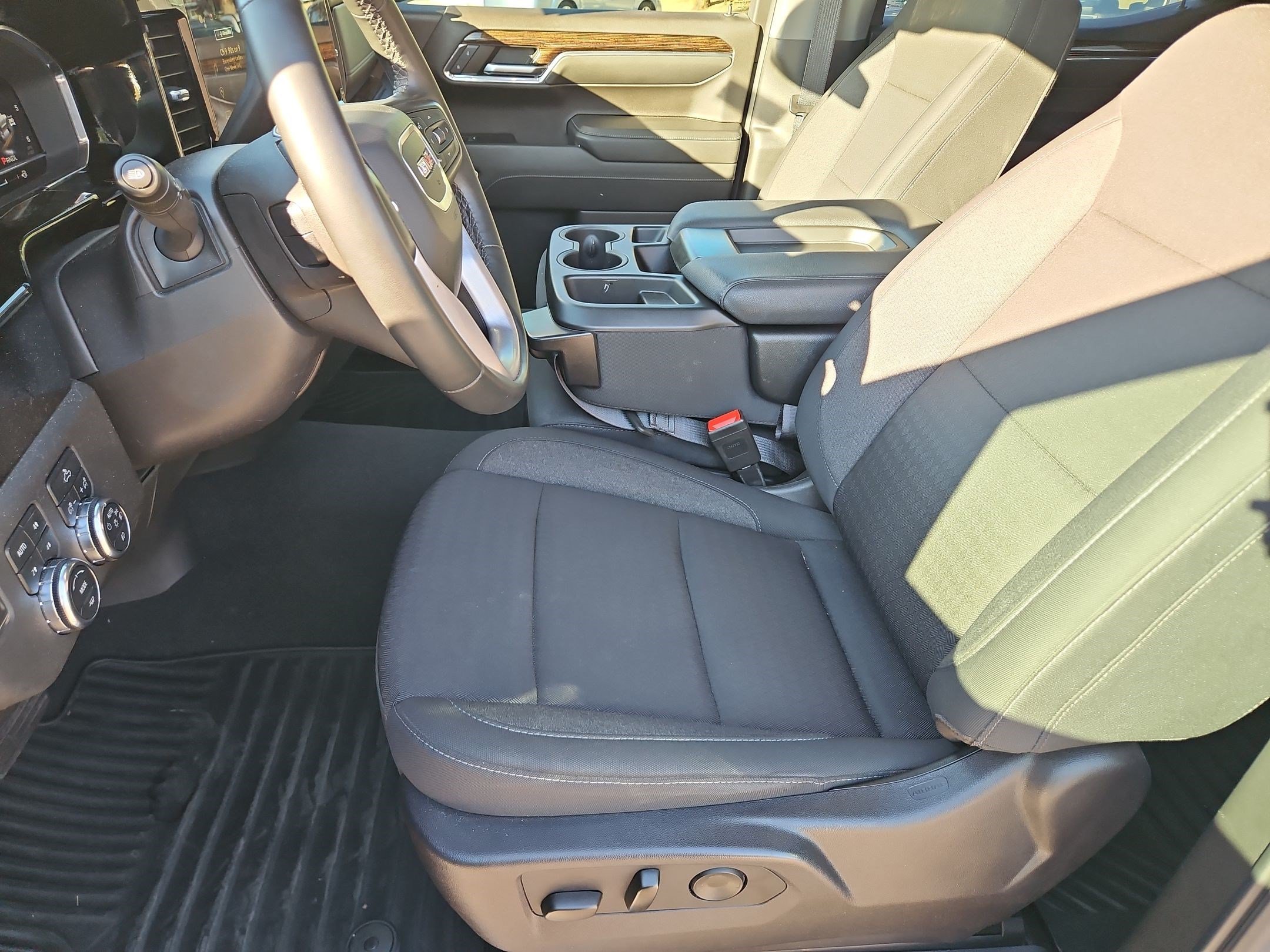 2024 GMC Sierra 1500 Elevation - Photo 23