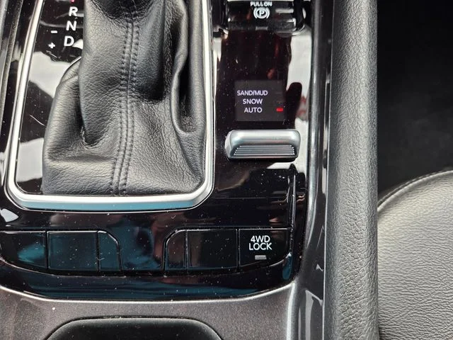 Certified Used 2025 White Jeep Latitude image 26