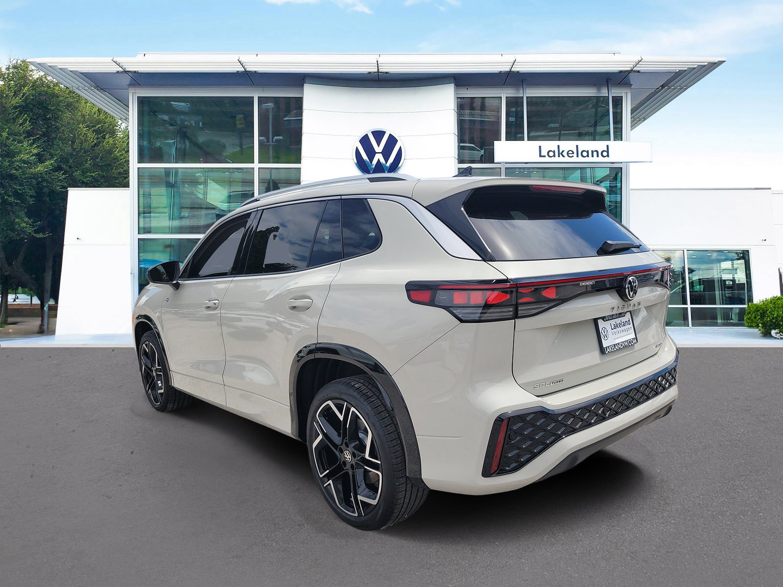 New 2026 Sandstone Volkswagen 2.0T SEL R-Line Turbo image 5