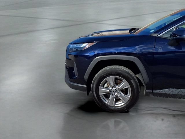 Used 2024  Toyota XLE image 12