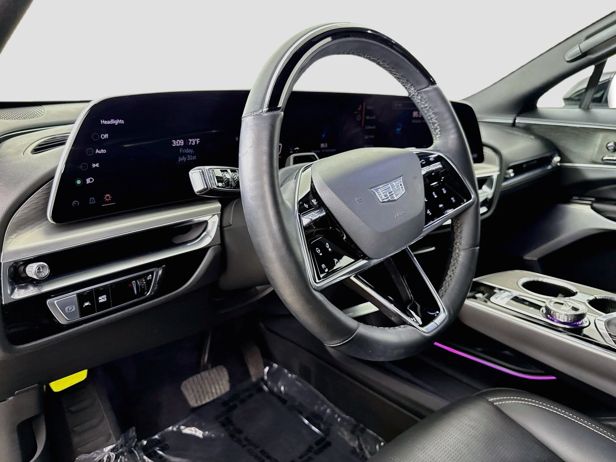 Used 2023 Stellar Black Metallic Cadillac Luxury image 11
