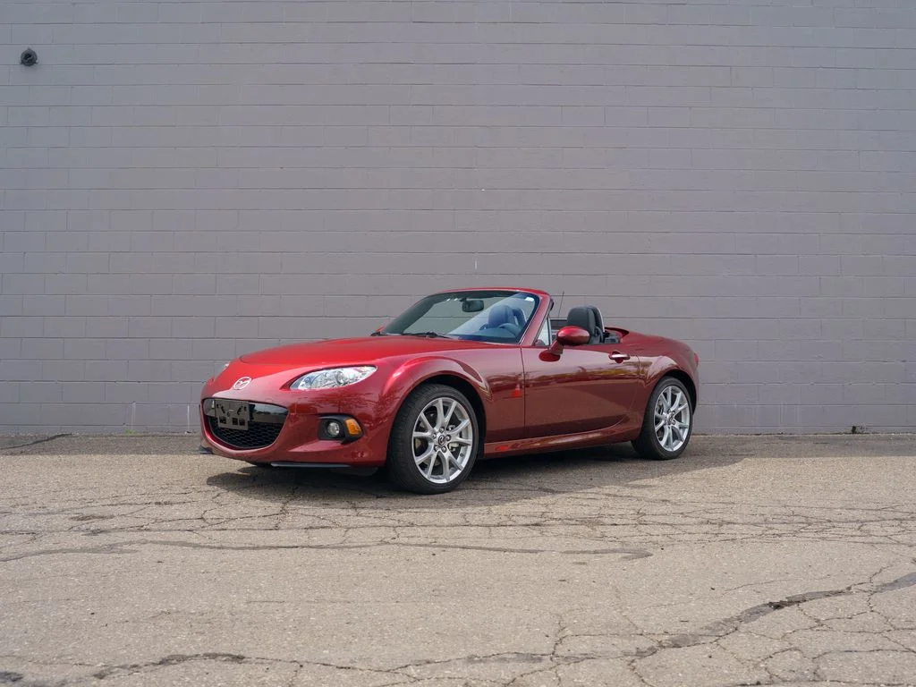 Used 2013 Red Mazda PRHT Grand Touring image 1