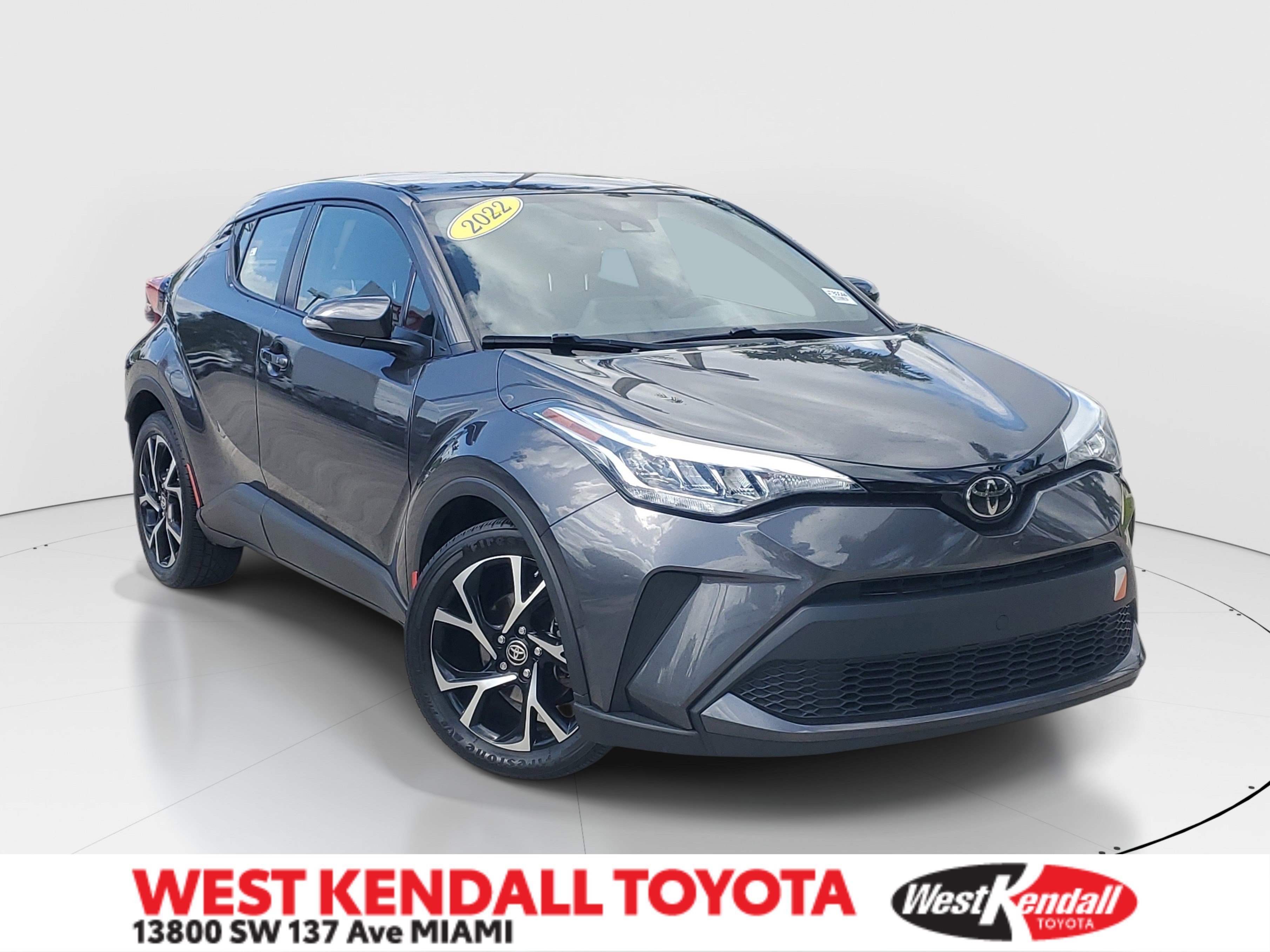 2022 Toyota C-HR XLE