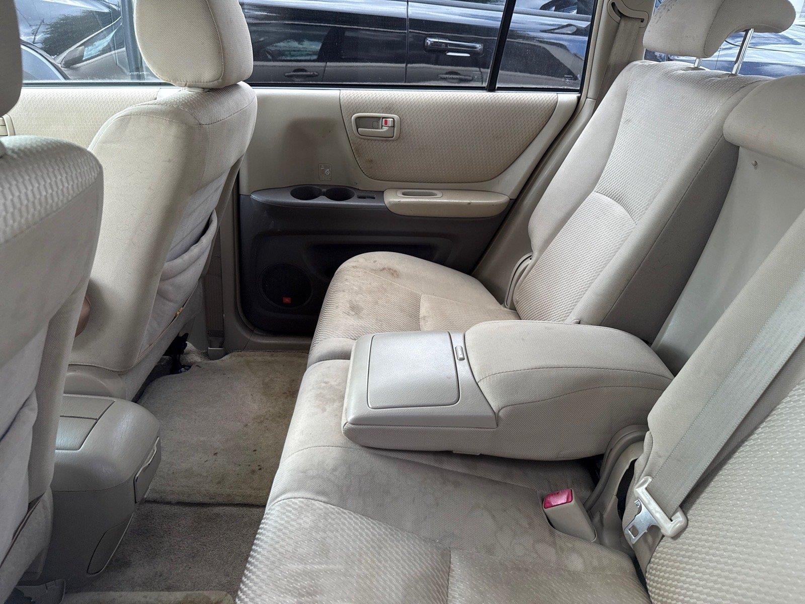 Used 2007 SONORA GOLD PEARL TOYOTA  image 5