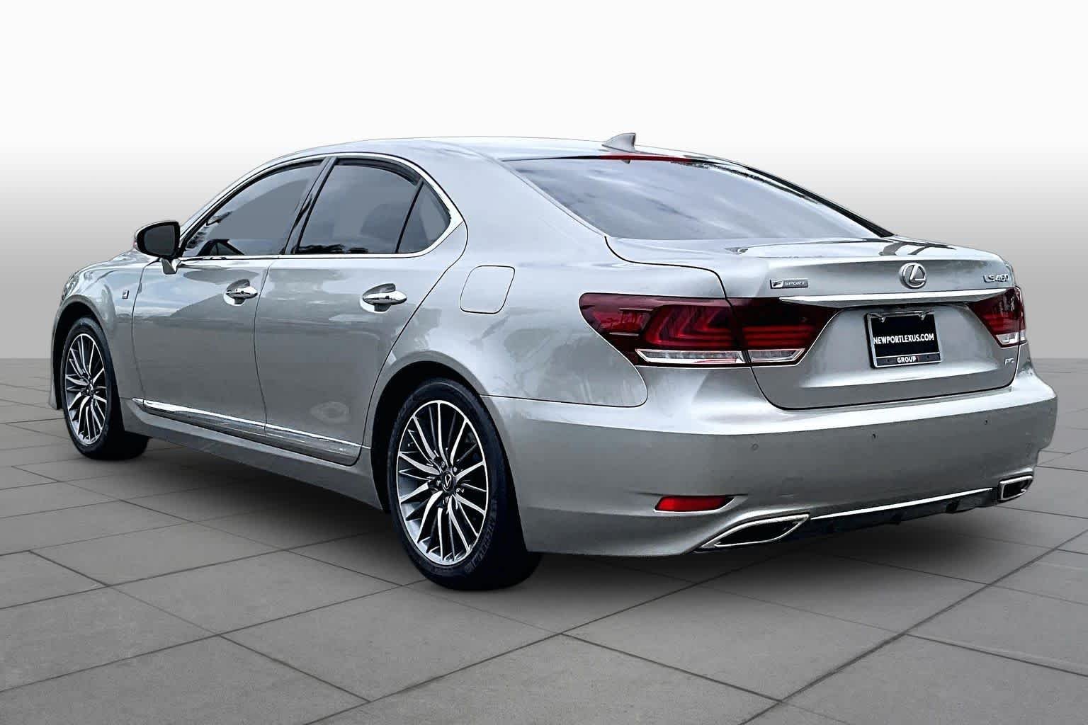 Used 2017 Atomic Silver Lexus  image 11
