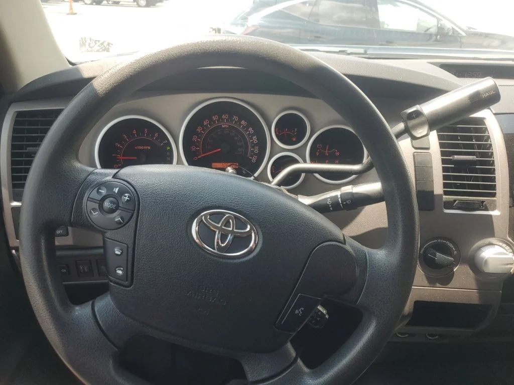Used 2012 Black Toyota Grade image 23