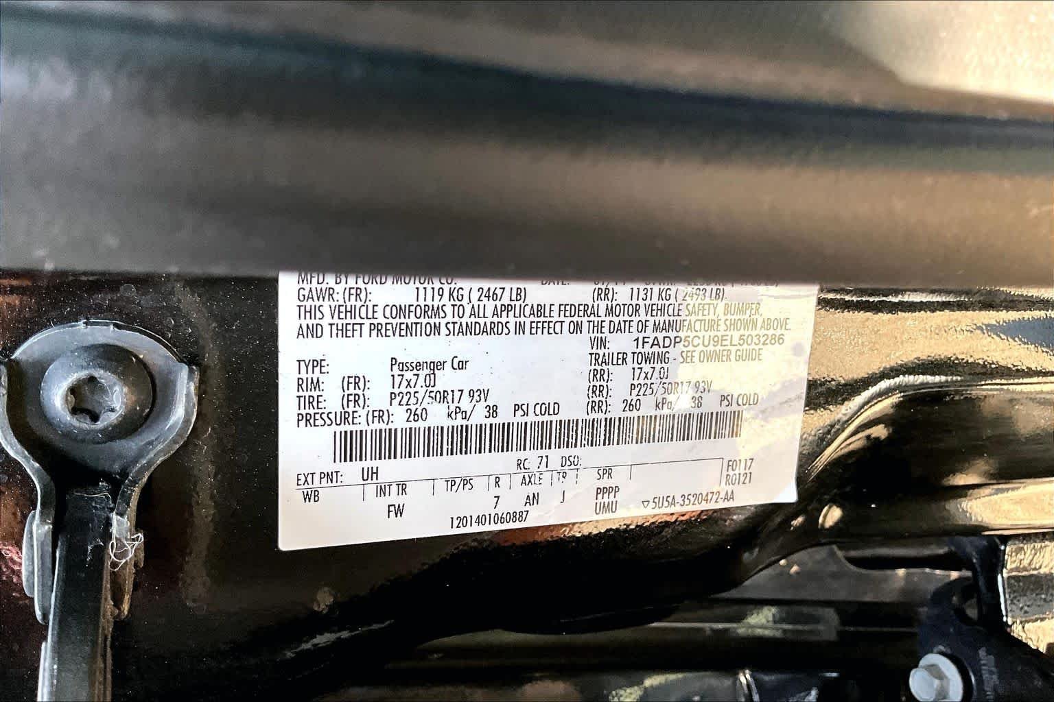 Used 2014 Tuxedo Black Metallic Ford SEL image 34