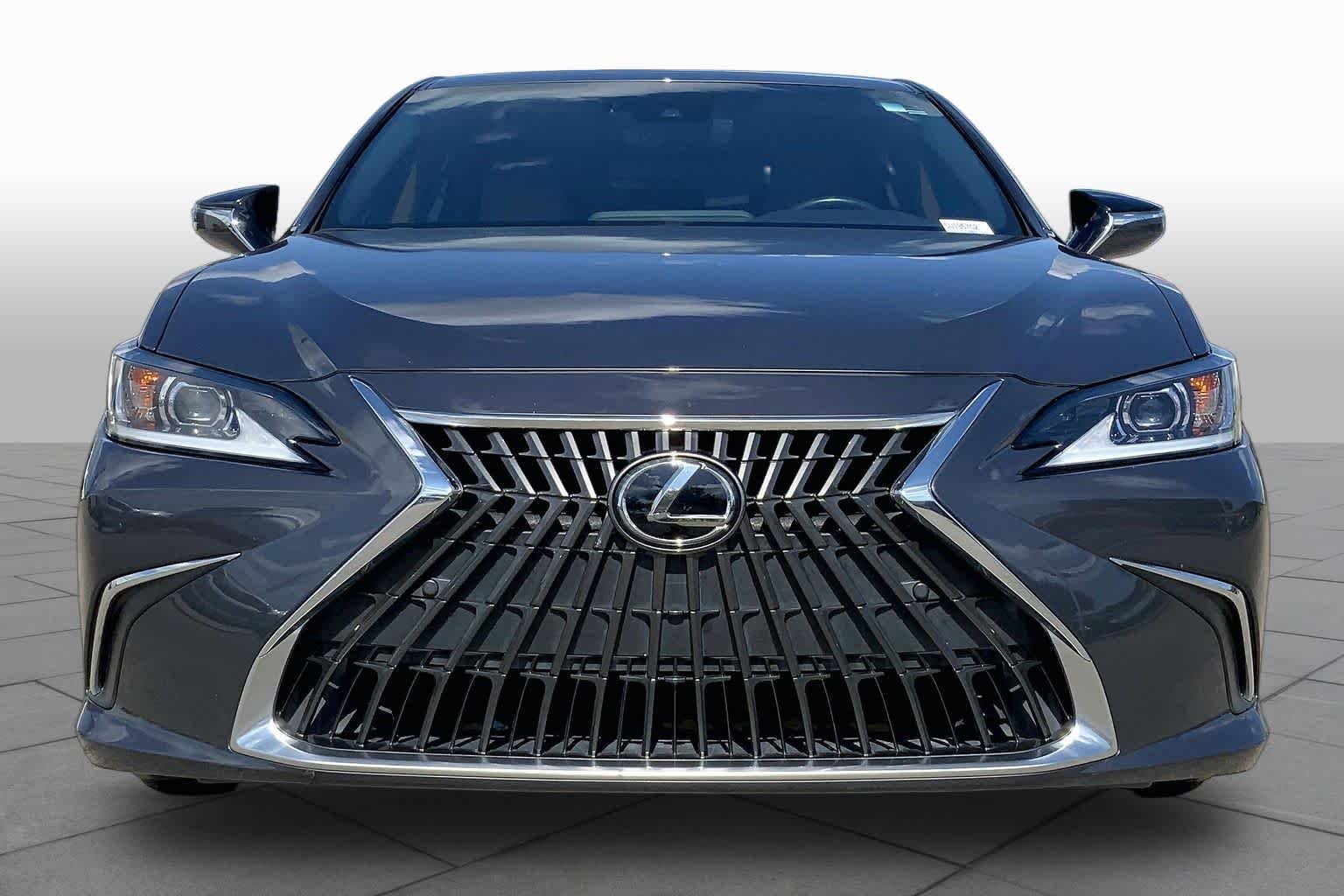 Used 2025 Cloudburst Gray Lexus  image 4