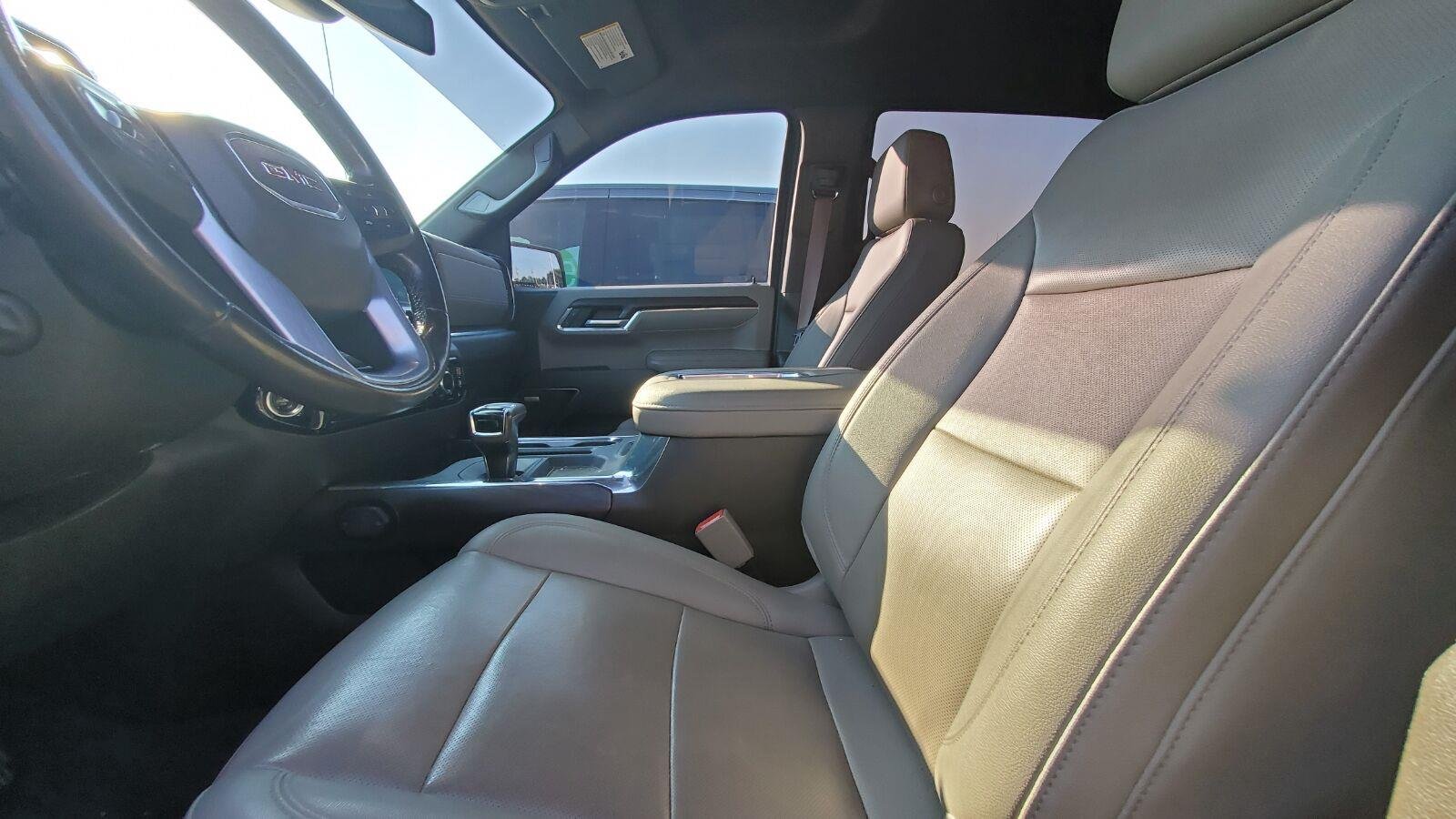 Used 2022 Summit White GMC SLT image 3