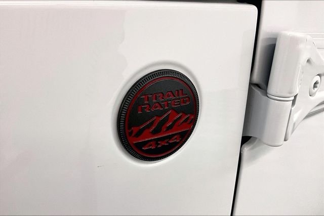 Used 2026 Bright White Clearcoat Jeep Rubicon X image 33