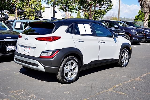 Used 2023 Silver Hyundai SEL image 7