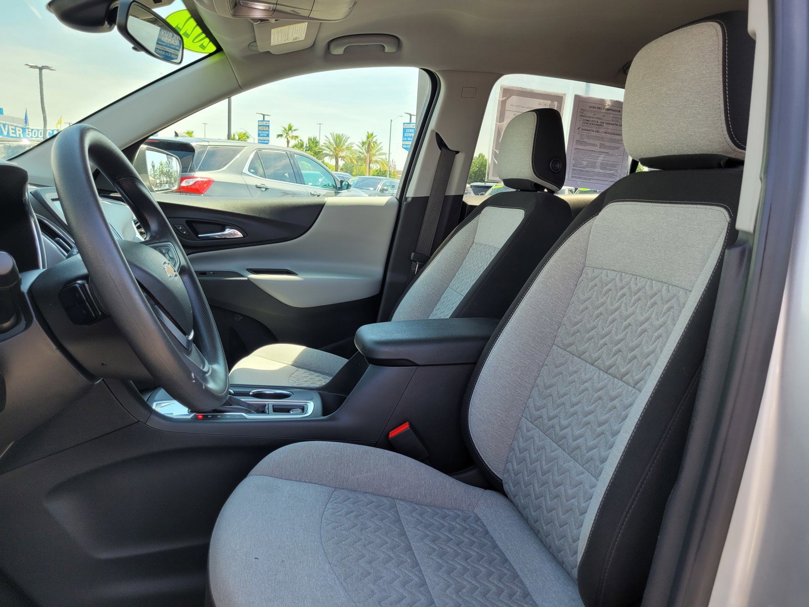 2022 Chevrolet Equinox LT - Photo 10