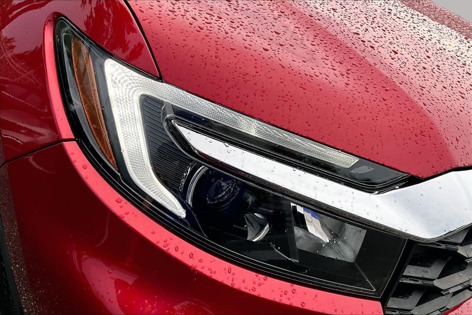 Used 2023 Radiant Red Metallic II Honda EX-L image 55