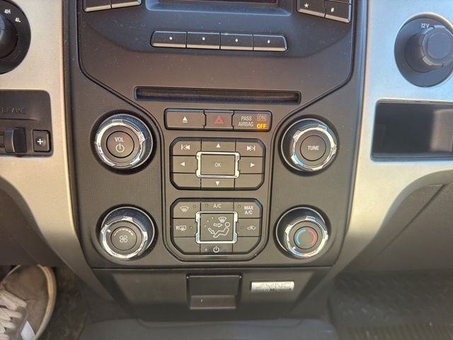 Used 2013 Blue Ford XLT image 14