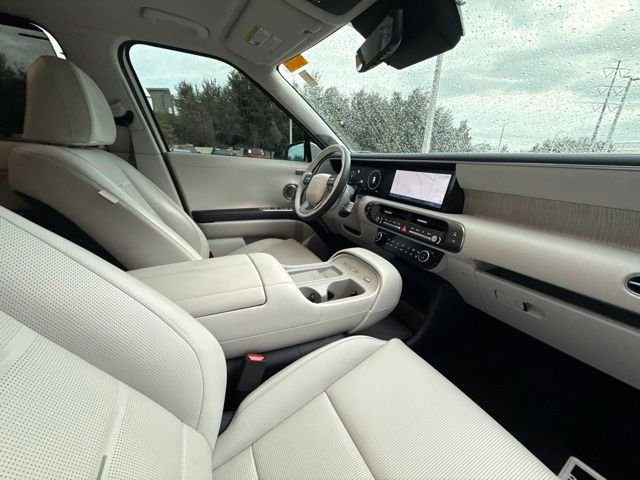 Certified Used 2026 White Hyundai Calligraphy image 8