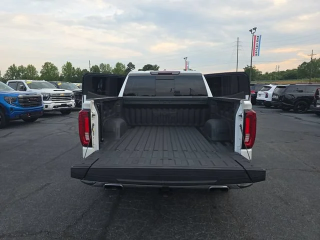 Used 2019 WHITE FROST TRICOAT GMC SLT image 13