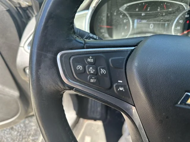 Used 2016 Gray Chevrolet LT image 43