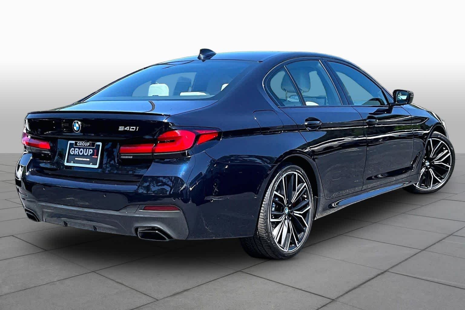 Used 2023 Carbon Black Metallic BMW 540i image 12