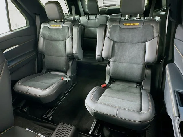 New 2026 White Ford Tremor image 11