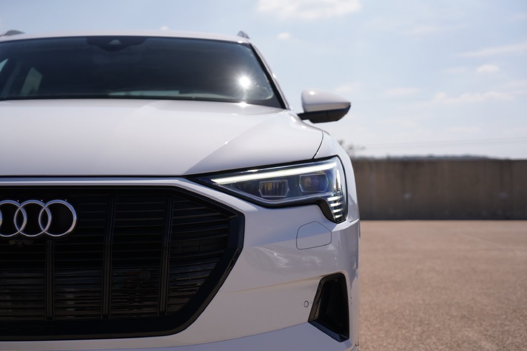 Used 2021  Audi Premium Plus image 6