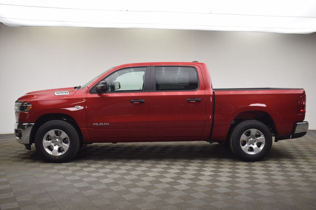 New 2026 Molten Red Pearl-Coat Exterior Paint RAM Big Horn/Lone Star image 12