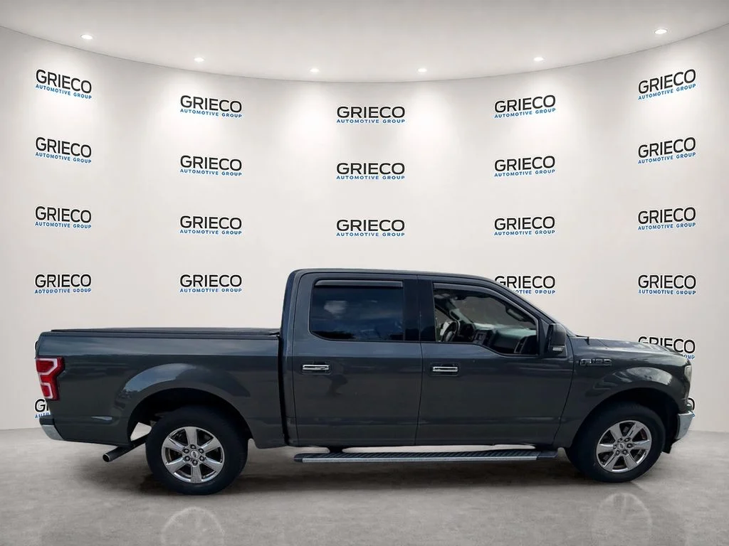 Used 2018 Gray Ford XLT image 8