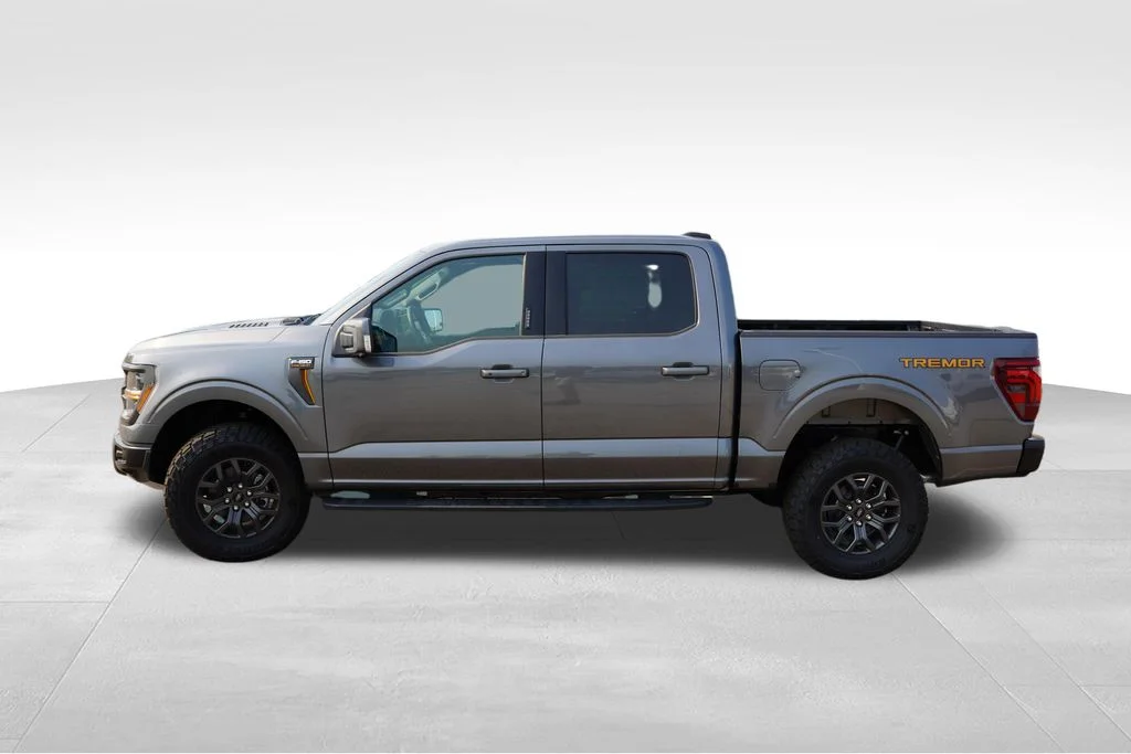 New 2026 Gray Ford Tremor image 6