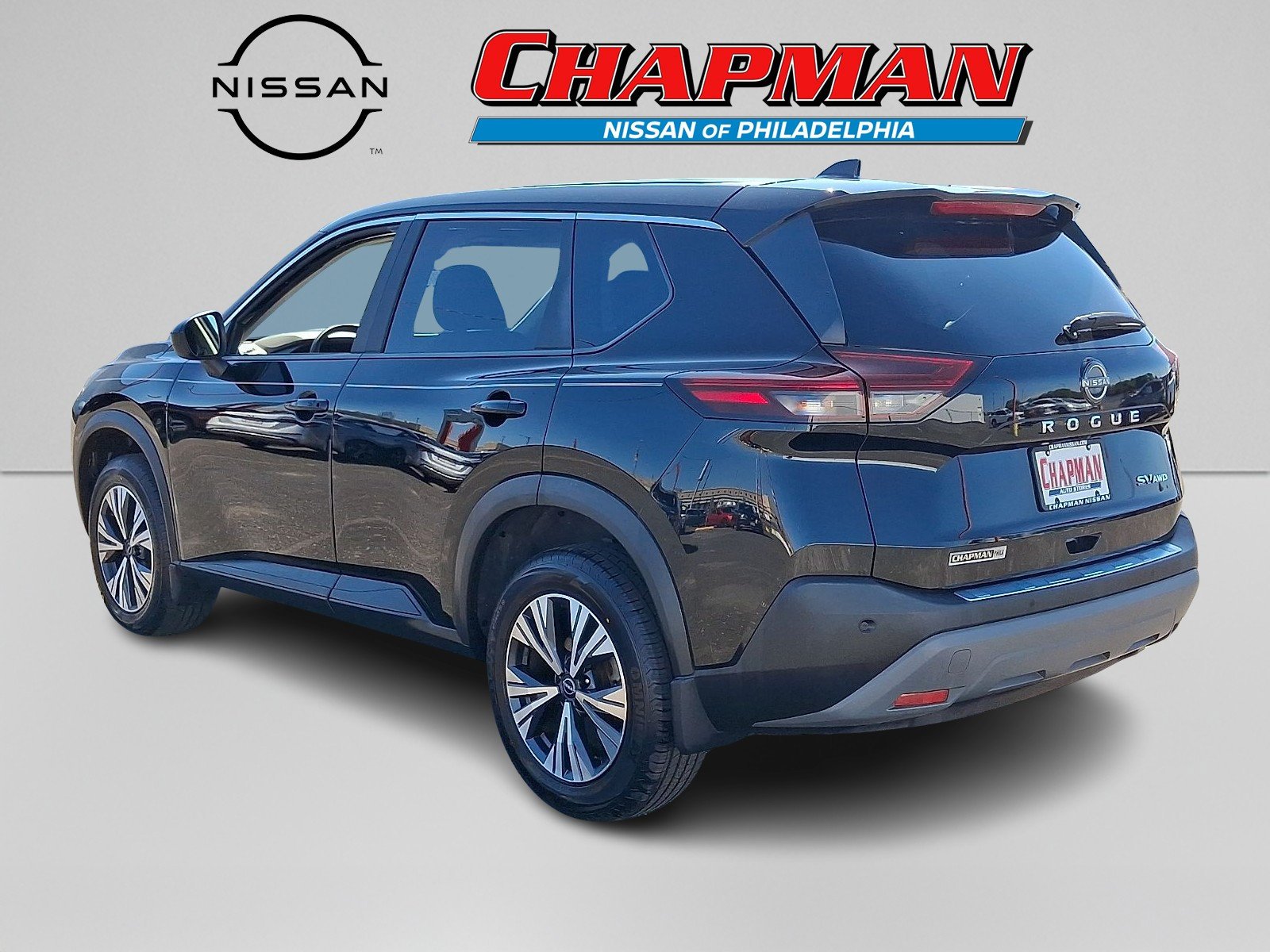 Used 2023 Super Black Nissan SV image 4