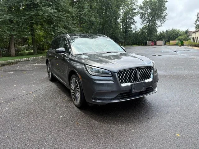 Used 2020 Magnetic Gray Lincoln Reserve image 9