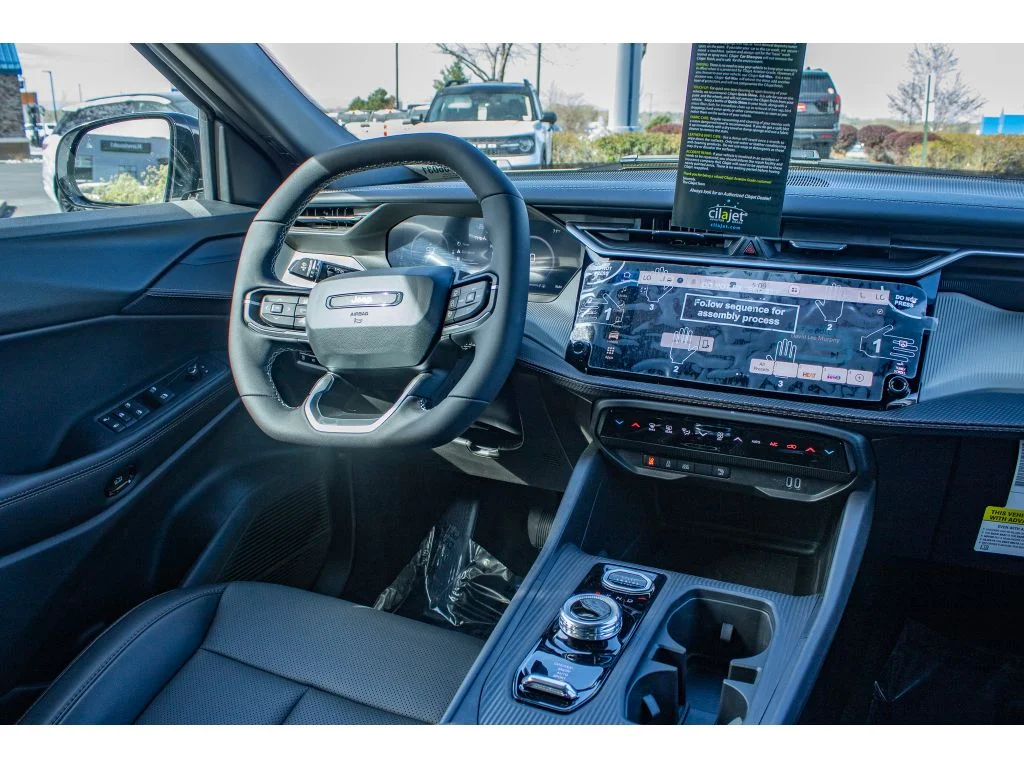 New 2026 Bright White Clearcoat Jeep Laredo image 16