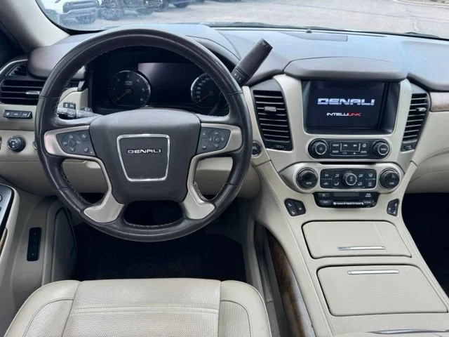 Used 2020 DARK SAPPHIRE BLUE METALLIC GMC Denali image 21