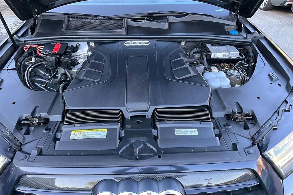 Used 2019 Gray Audi 55 Prestige image 30