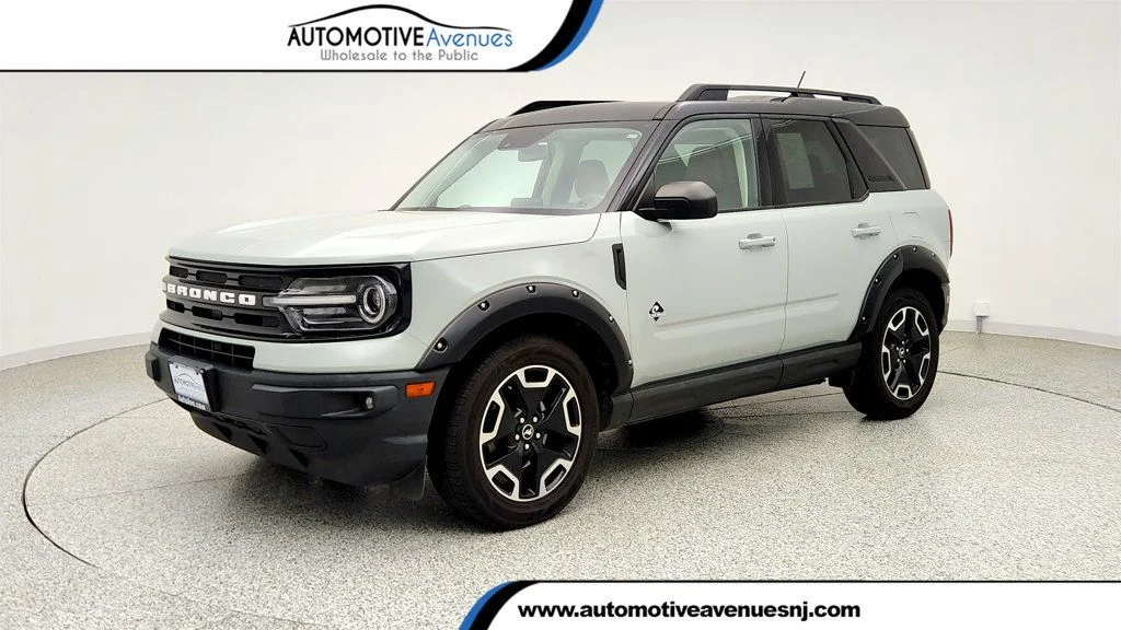 2021 Ford Bronco Sport Outer Banks 4X4's photo