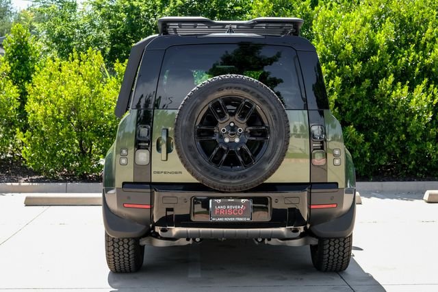 New 2026 Woolstone Green Land Rover S image 9