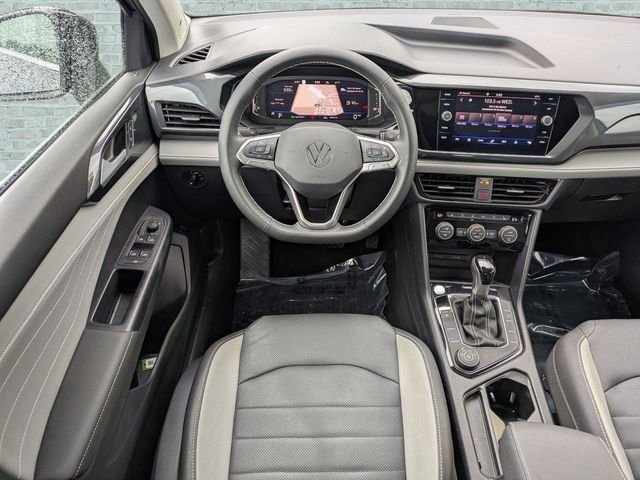 Used 2024 Black Volkswagen 1.5T SEL image 15