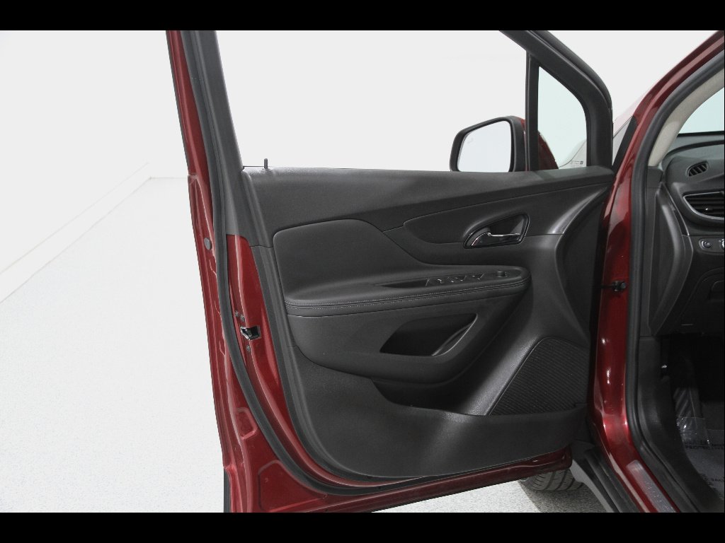 Used 2022 Cinnabar Metallic Buick Preferred image 4